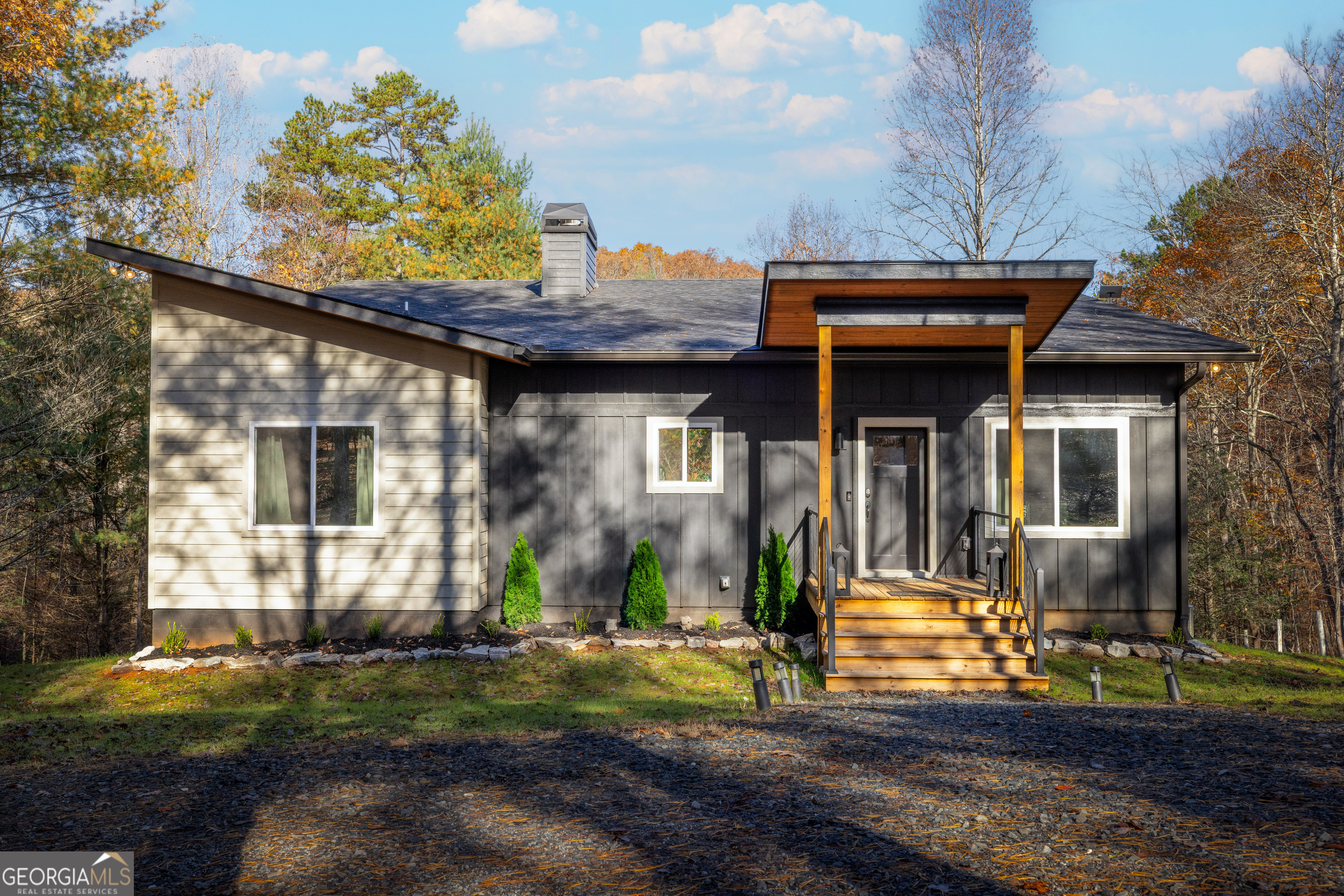 1421 Kelly Ridge Drive, Unit 28 Blue Ridge, GA 30513 - Photo 35 of 39 a view of a house with brick walls