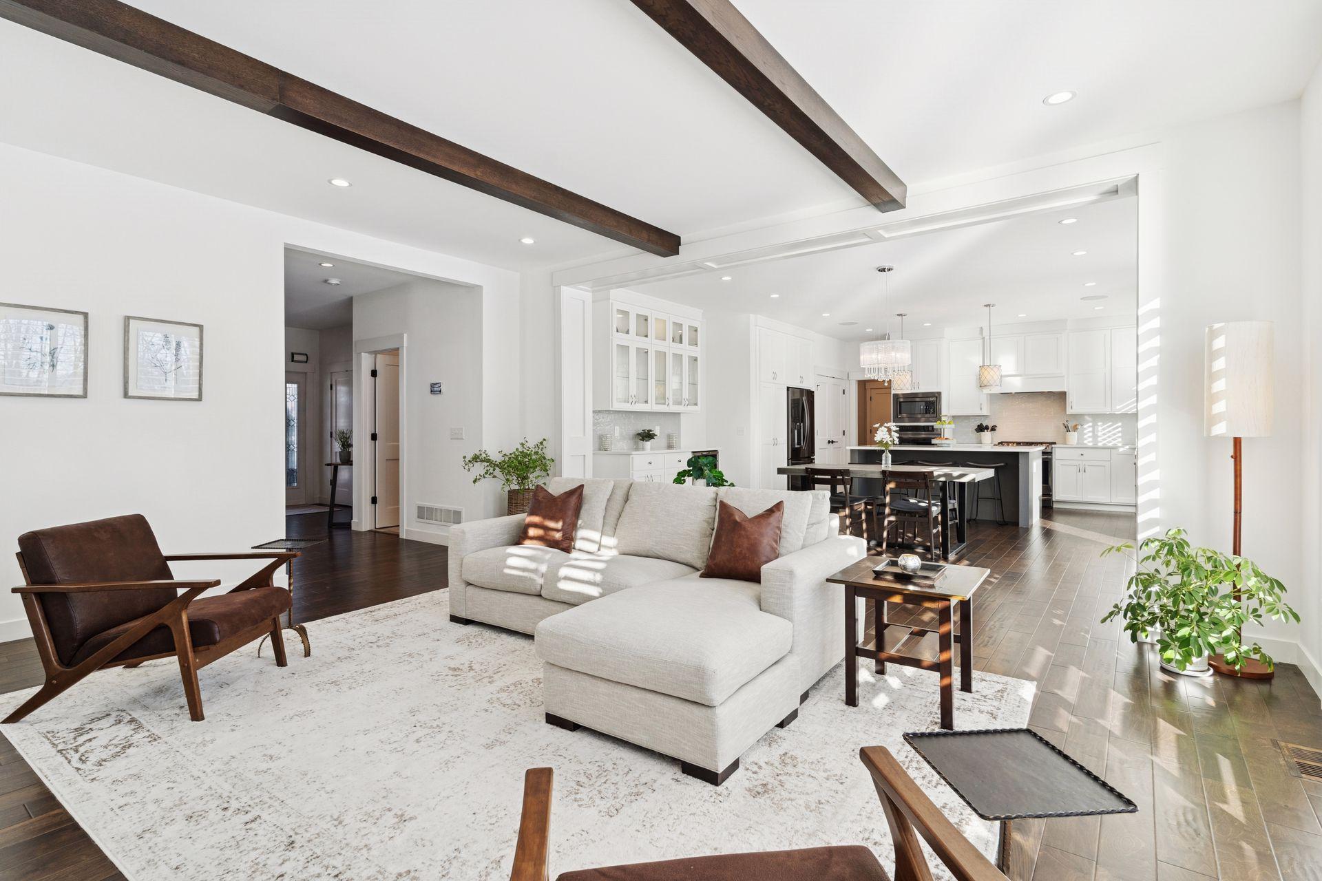 5213 Woodhill Road Minnetonka, MN 55345 - Photo 14 of 88