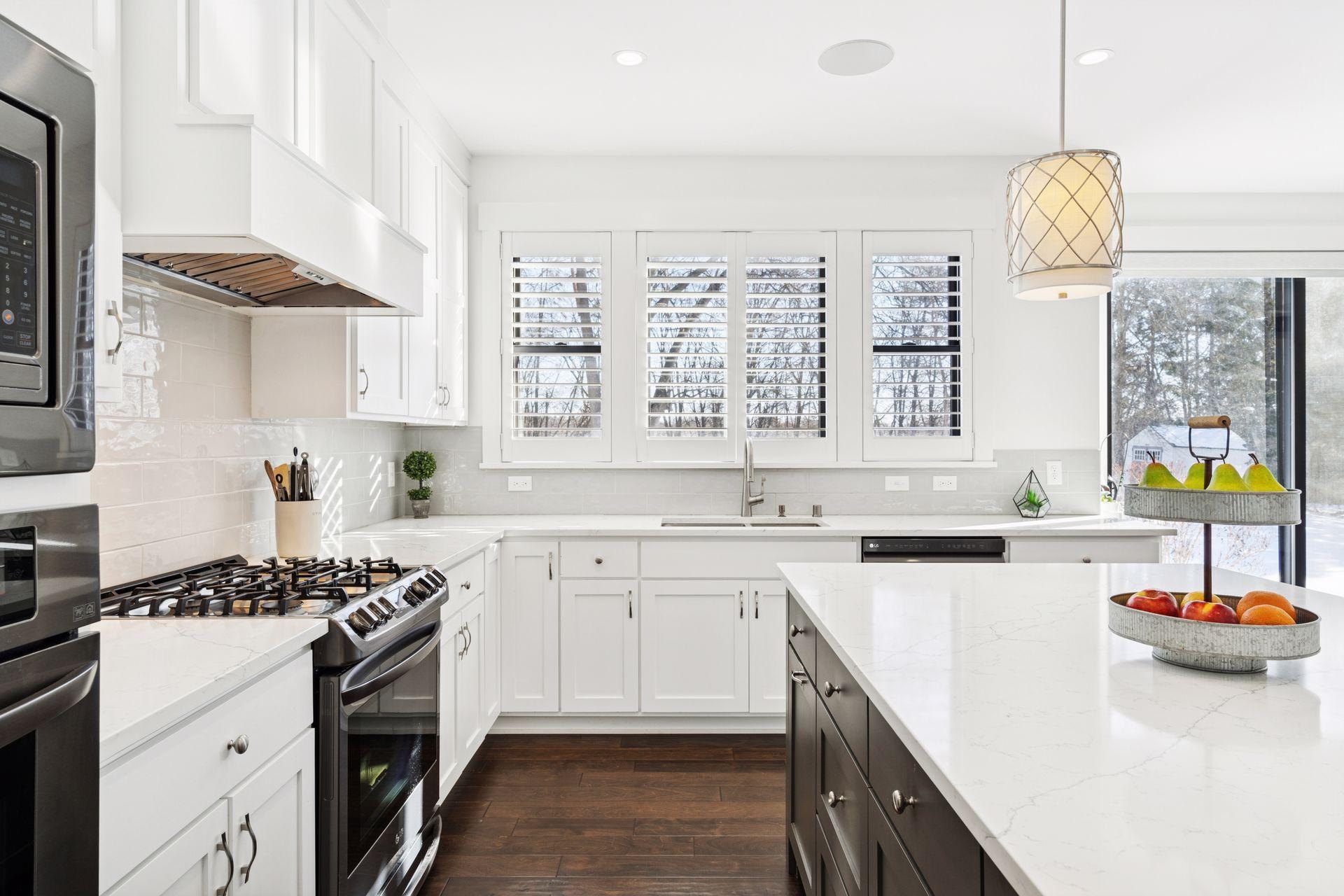 5213 Woodhill Road Minnetonka, MN 55345 - Photo 21 of 88