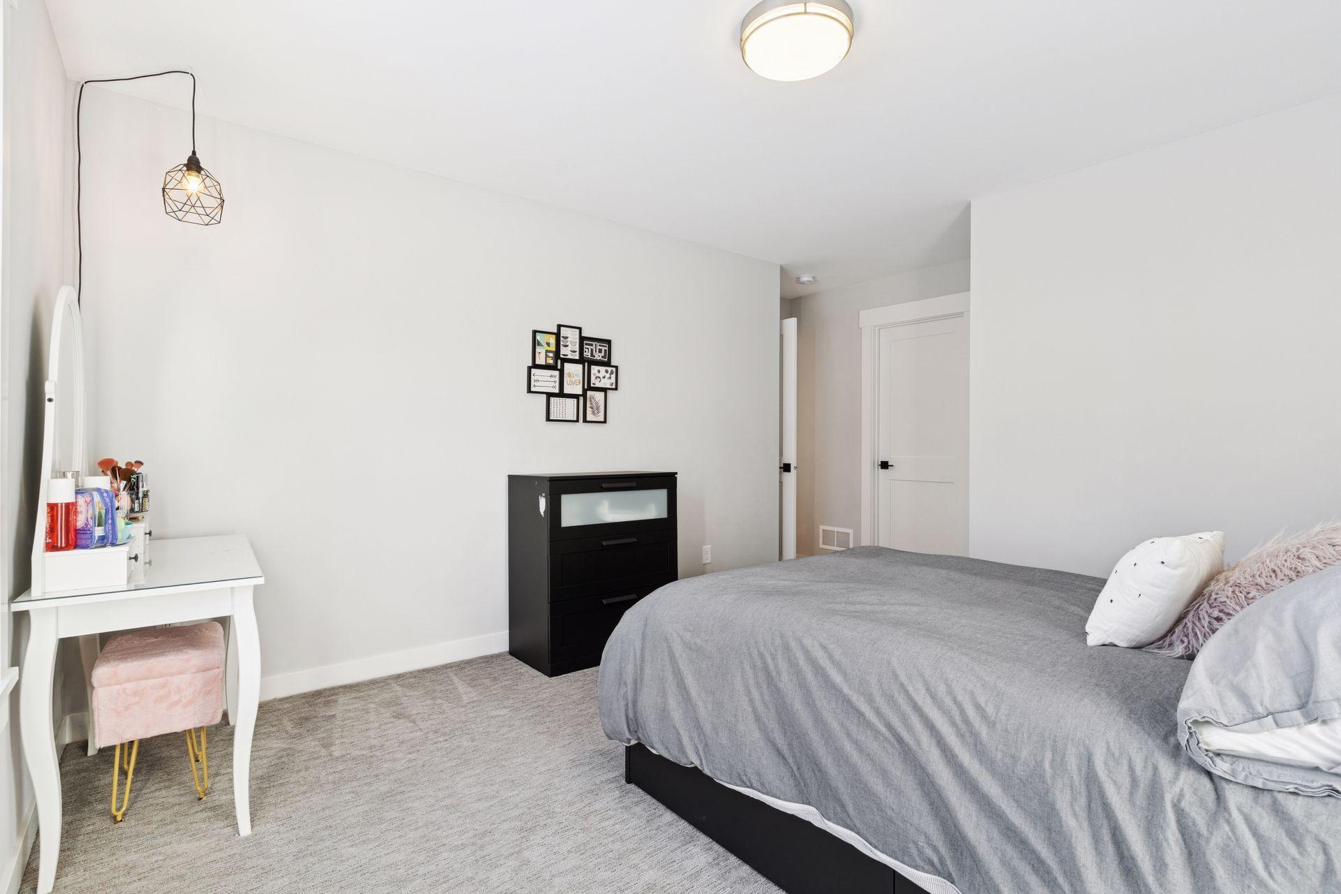 5213 Woodhill Road Minnetonka, MN 55345 - Photo 45 of 88