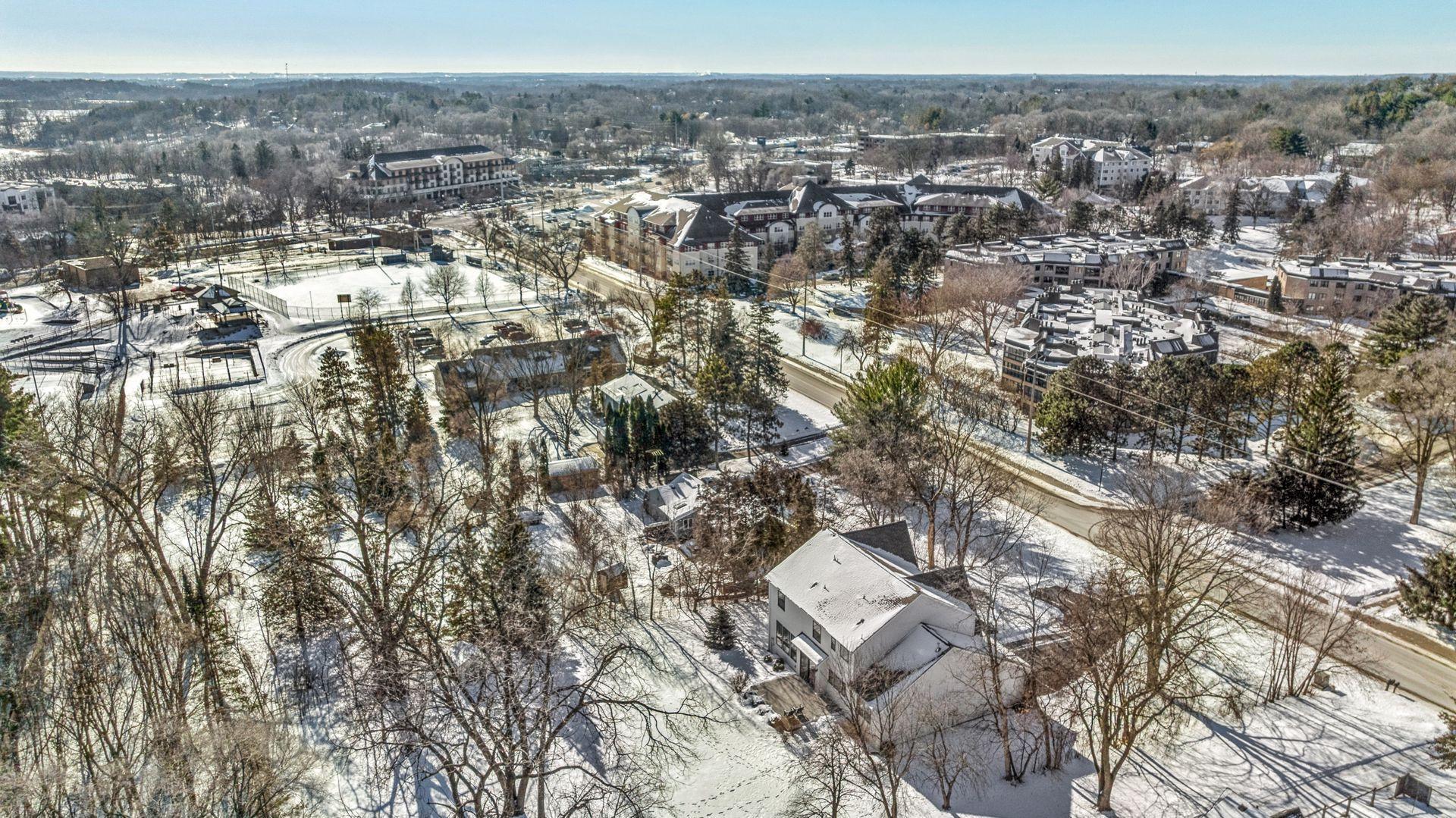 5213 Woodhill Road Minnetonka, MN 55345 - Photo 77 of 88