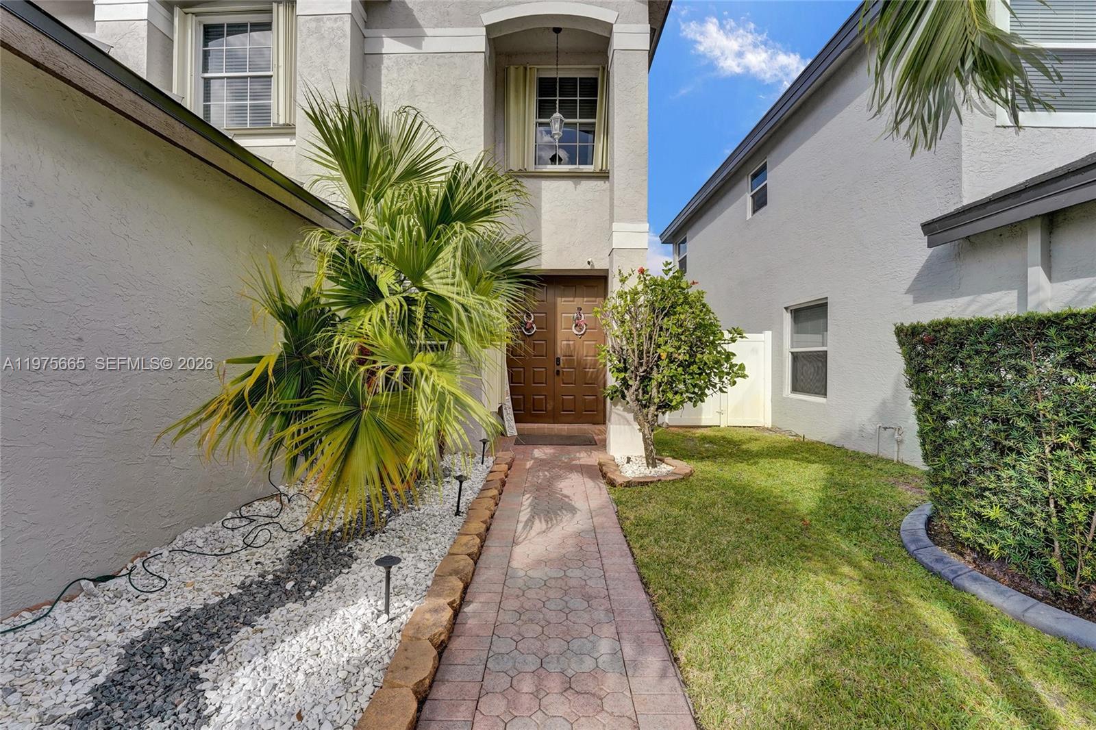 18231 Southwest 27th Street Miramar, FL 33029 - Photo 3 of 60
