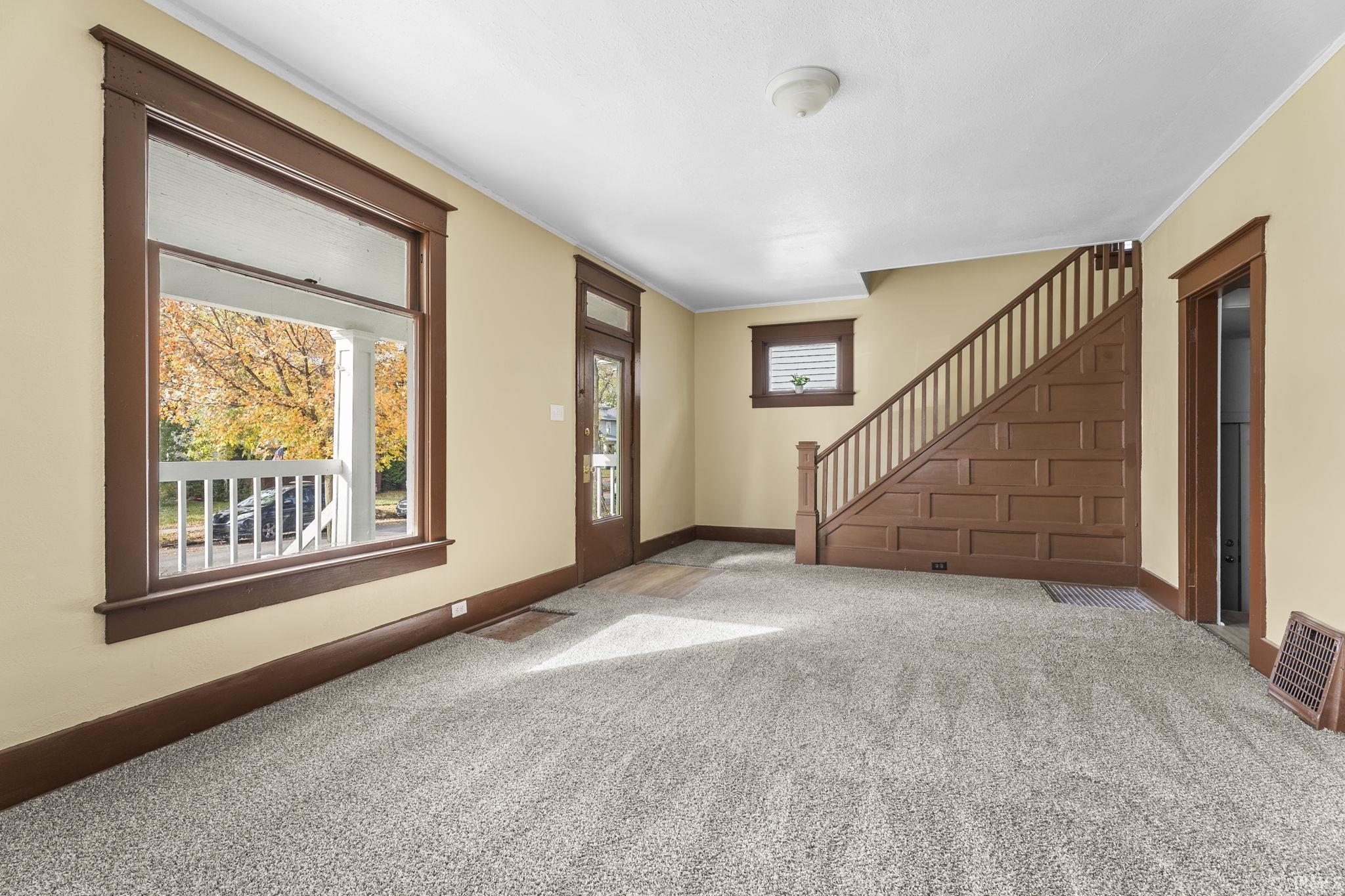 3217 Webster Street Fort Wayne, IN 46807 - Photo 8 of 32