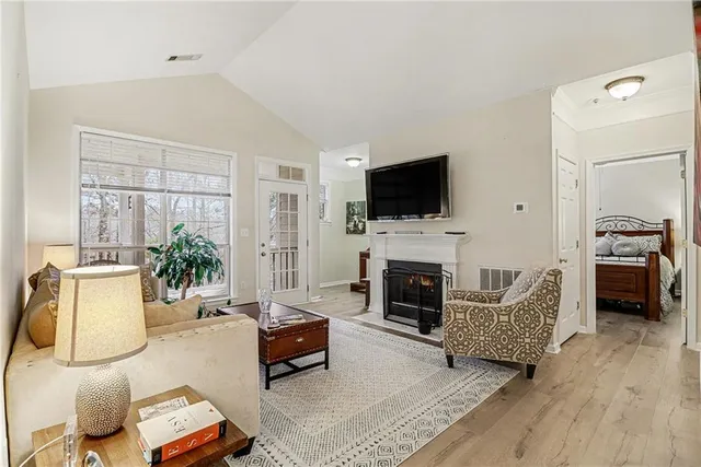 $330,000 | 933 Sandringham Drive, Unit 933, Alpharetta, GA 30004