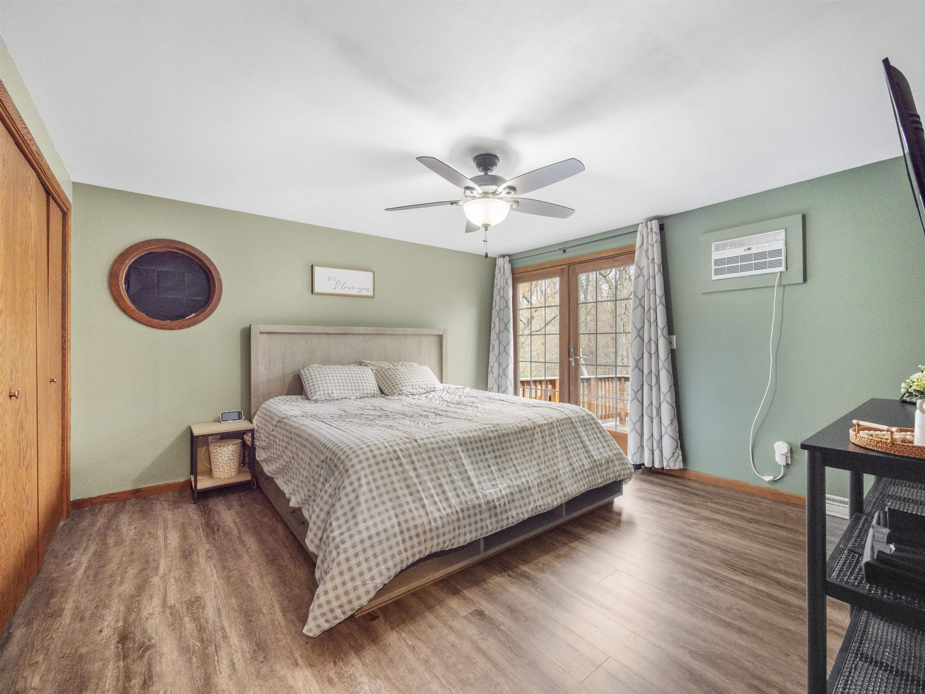 E2049 South Westgate Acres Road Waupaca, WI 54981 - Photo 15 of 29