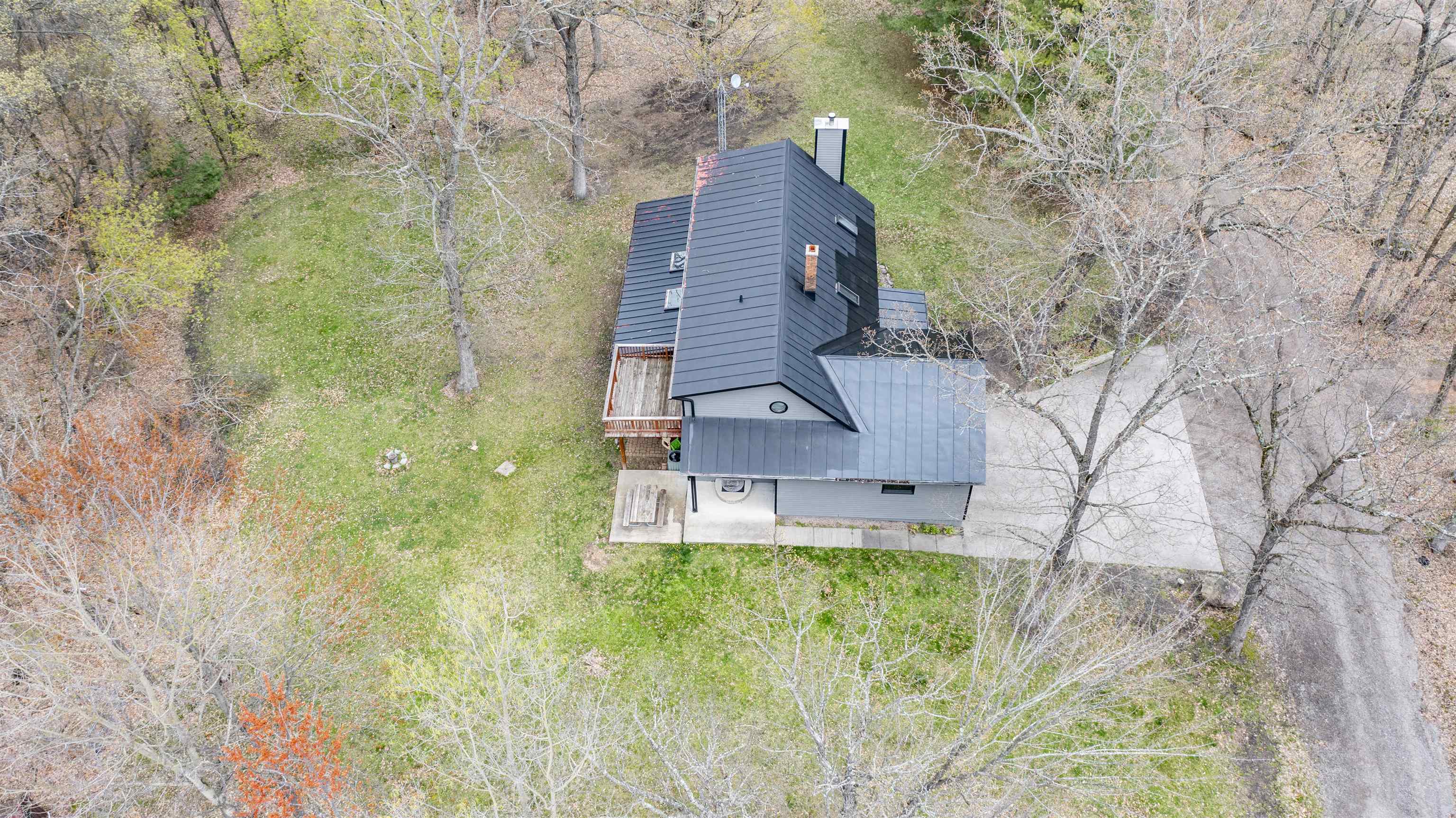 E2049 South Westgate Acres Road Waupaca, WI 54981 - Photo 24 of 29