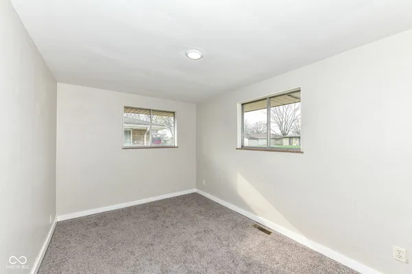 $189,000 | 2328 East 9th Street, Anderson, IN 46012