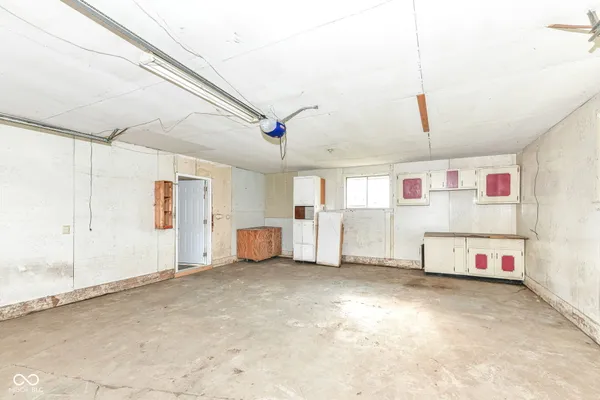 $189,000 | 2328 East 9th Street, Anderson, IN 46012