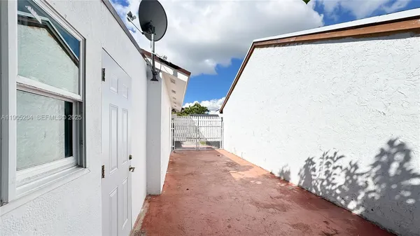 $550,000 | 20561 Southwest 122nd Place, Miami, FL 33177