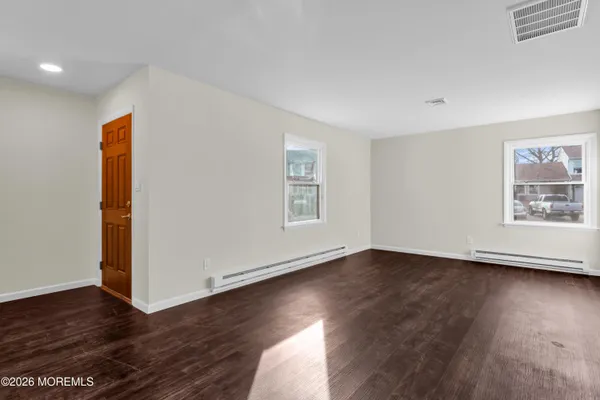 $2,000 | 110 Lexington Boulevard, Barnegat, NJ 08005