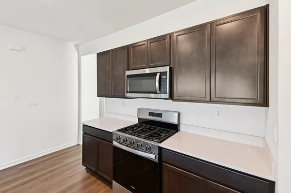 $483,990 | 777 Plateau Drive, Pingree Grove, IL 60140