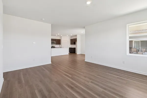 $483,990 | 777 Plateau Drive, Pingree Grove, IL 60140