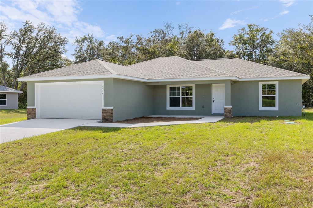 8955 Southwest 139th Street Ocala, FL 34473 - Photo 1 of 25