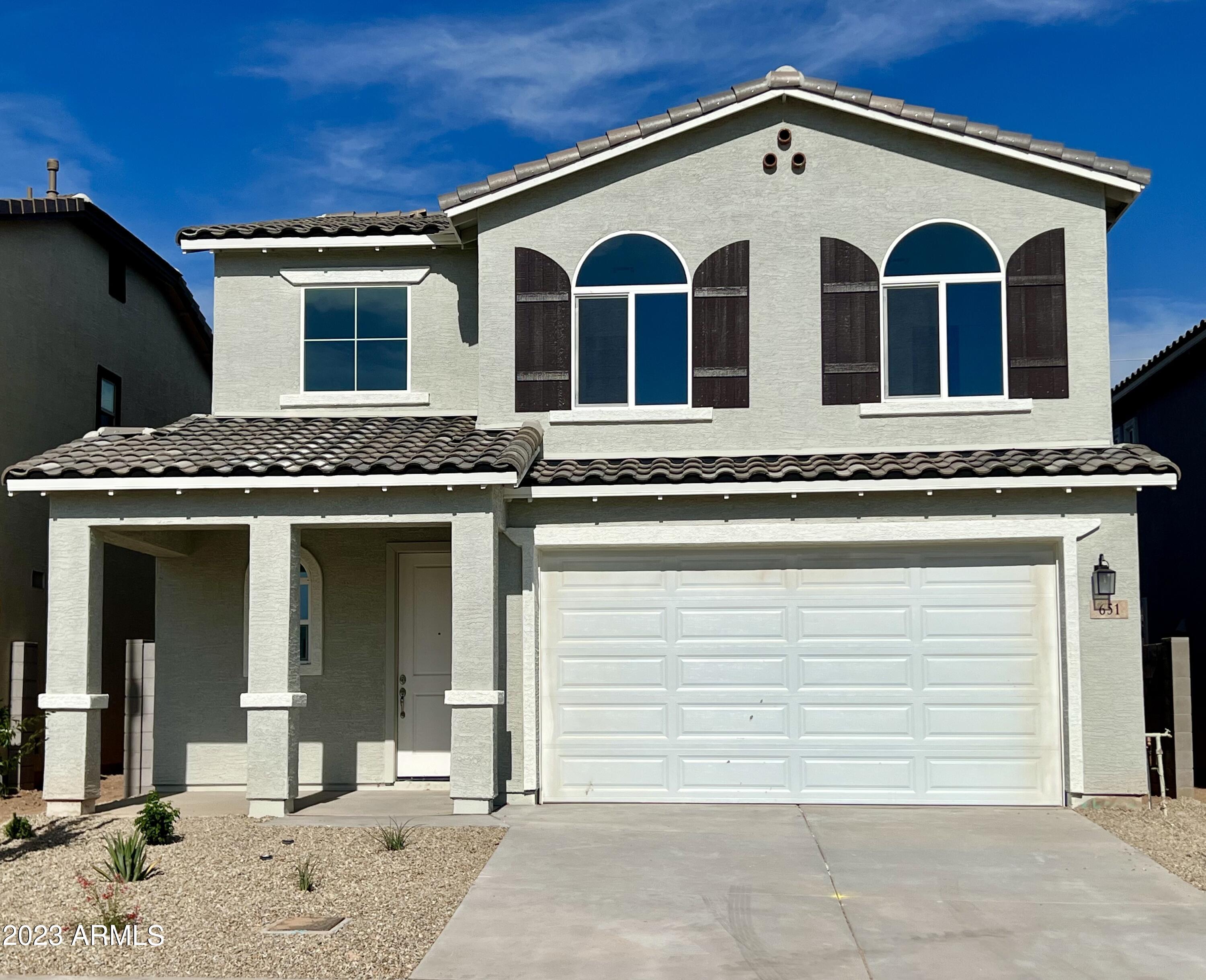 651 South Del Rancho Mesa, AZ 85208 - Photo 2 of 19 Front pic 3