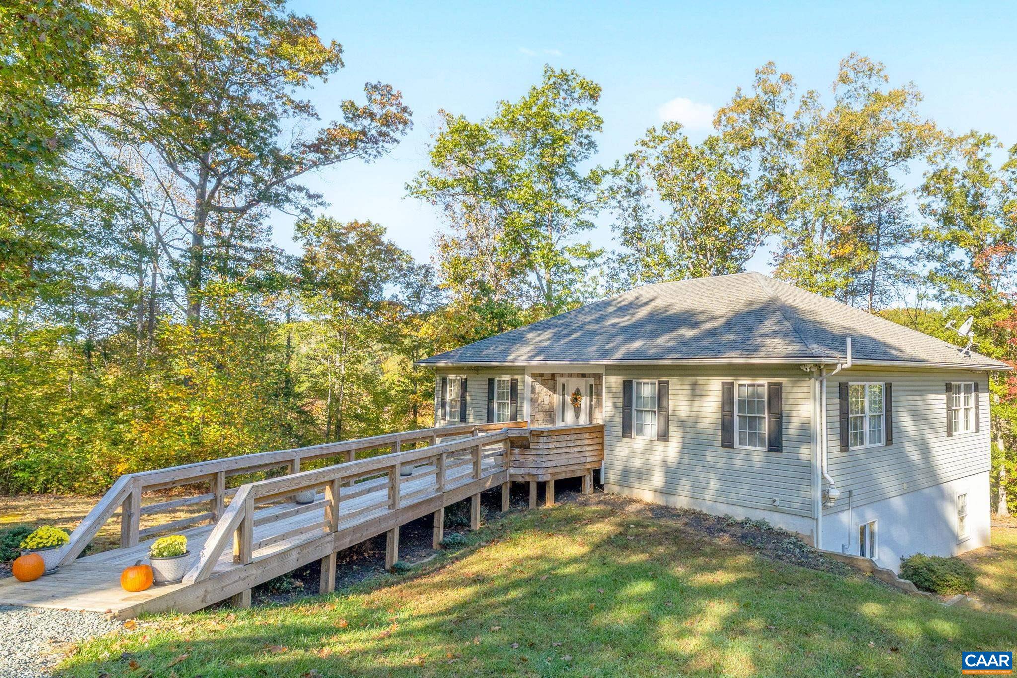 474 Lake Road Troy, VA 22974 - Photo 4 of 75