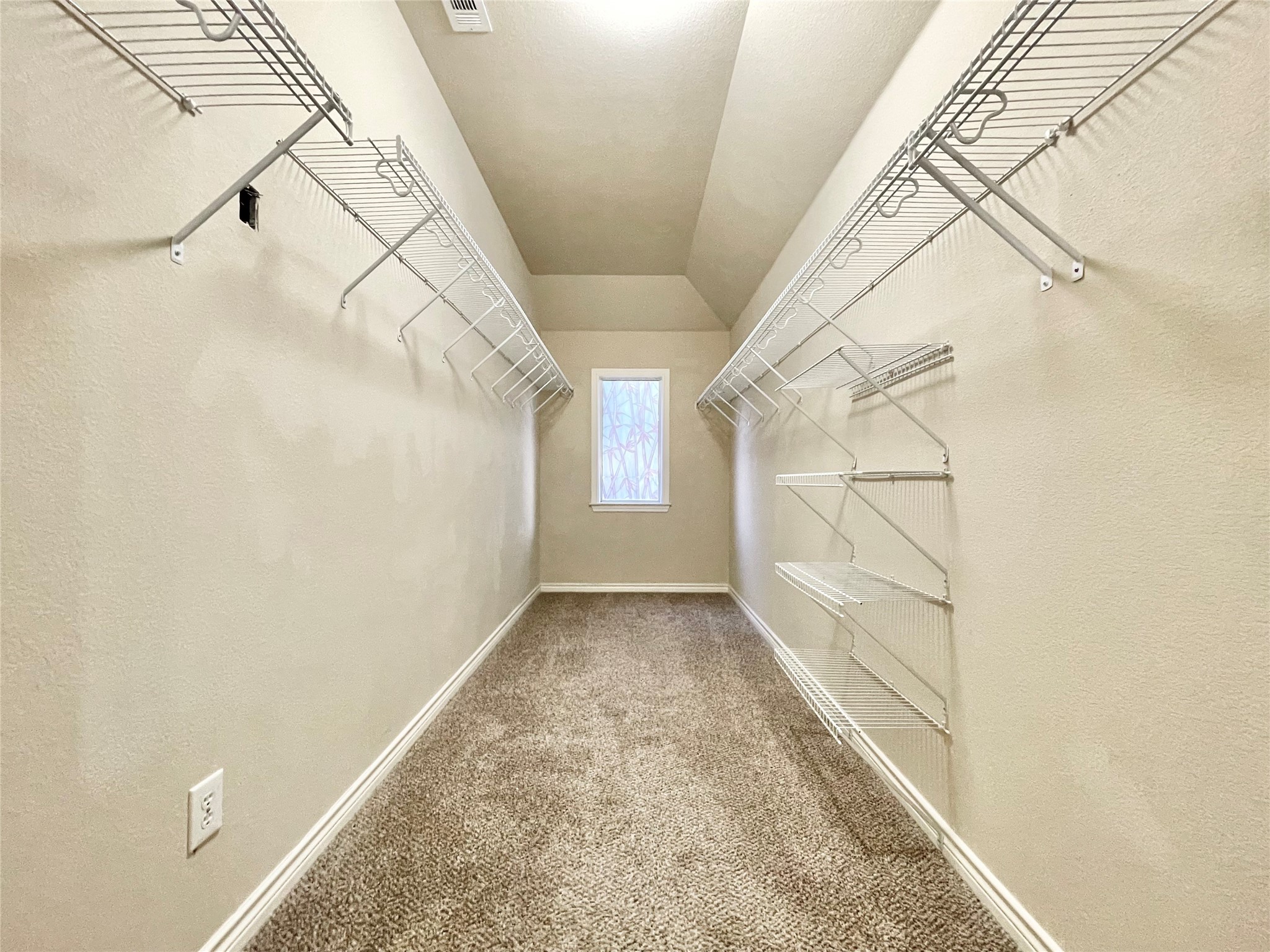 110 Nick Price Loop Round Rock, TX 78664 - Photo 24 of 40