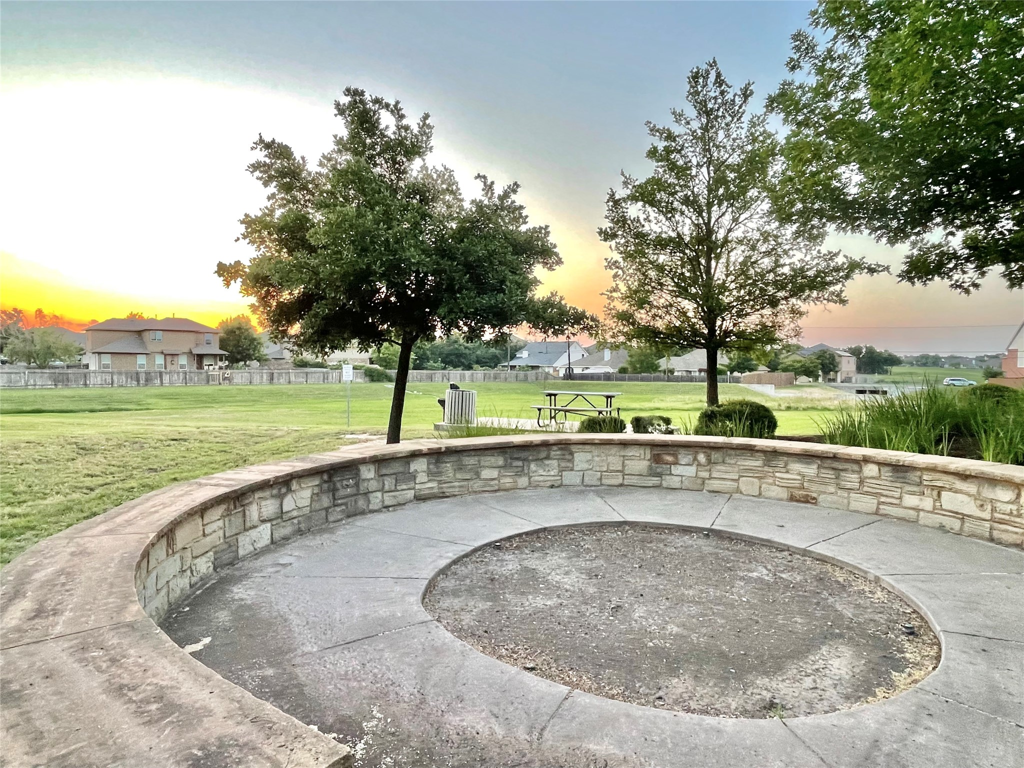 110 Nick Price Loop Round Rock, TX 78664 - Photo 38 of 40