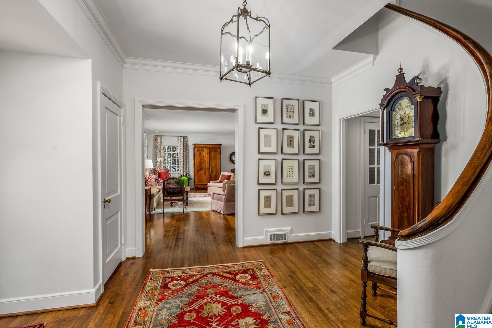 2605 Canterbury Road Birmingham, AL 35223 - Photo 4 of 62