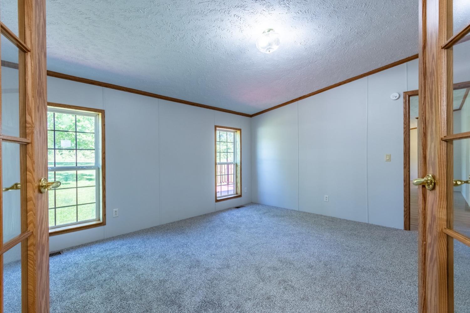 6019 South Mt Zion Road Connersville, IN 47331 - Photo 7 of 35