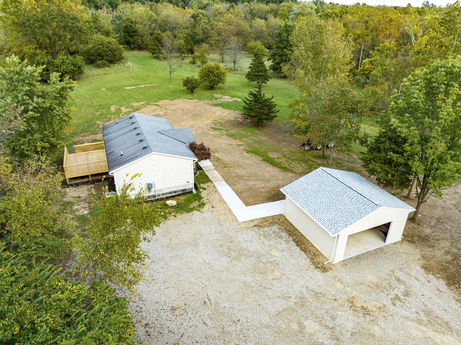 5660 Wayne Milford Road Hamilton, OH 45013 - Photo 2 of 53 Gallery Image 2