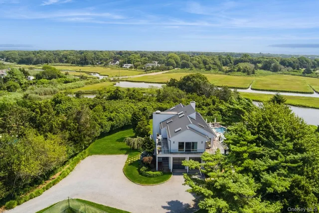 $275,000 | 30 Tanners Neck Lane, Westhampton, NY 11977