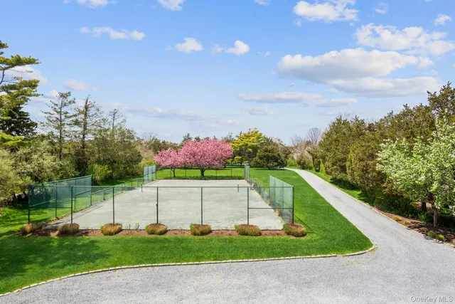 $275,000 | 30 Tanners Neck Lane, Westhampton, NY 11977