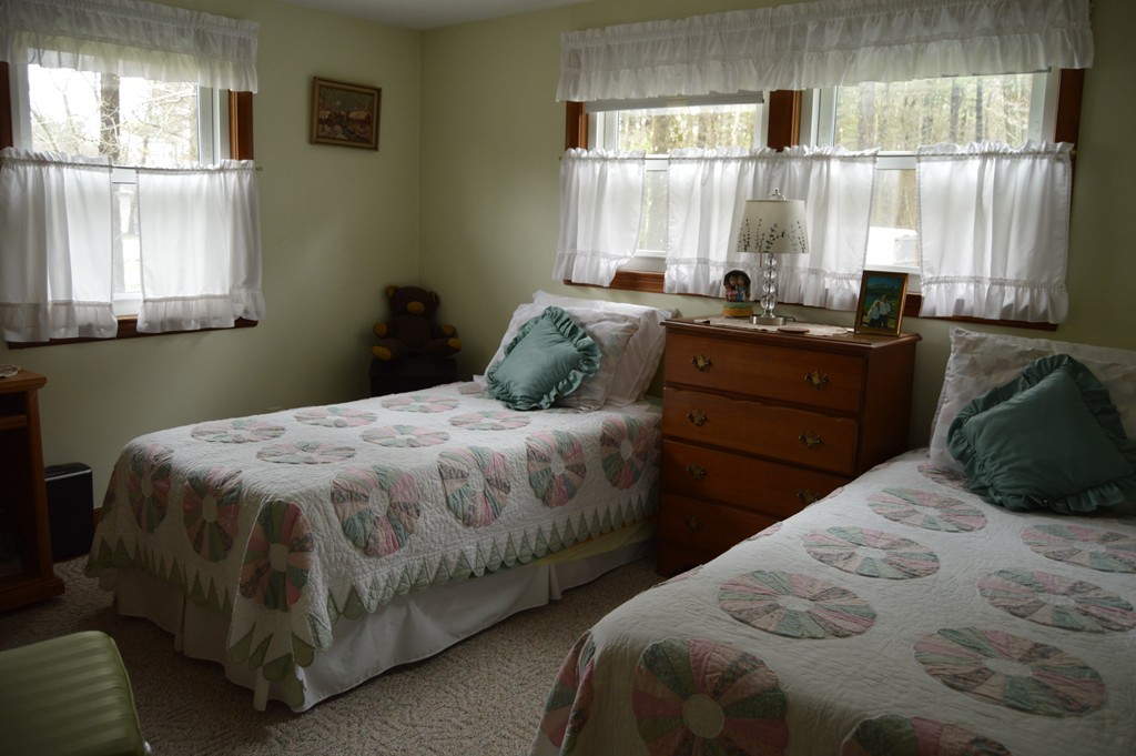 215 Pratts Mill Road Sudbury, MA 01776 - Photo 11 of 18