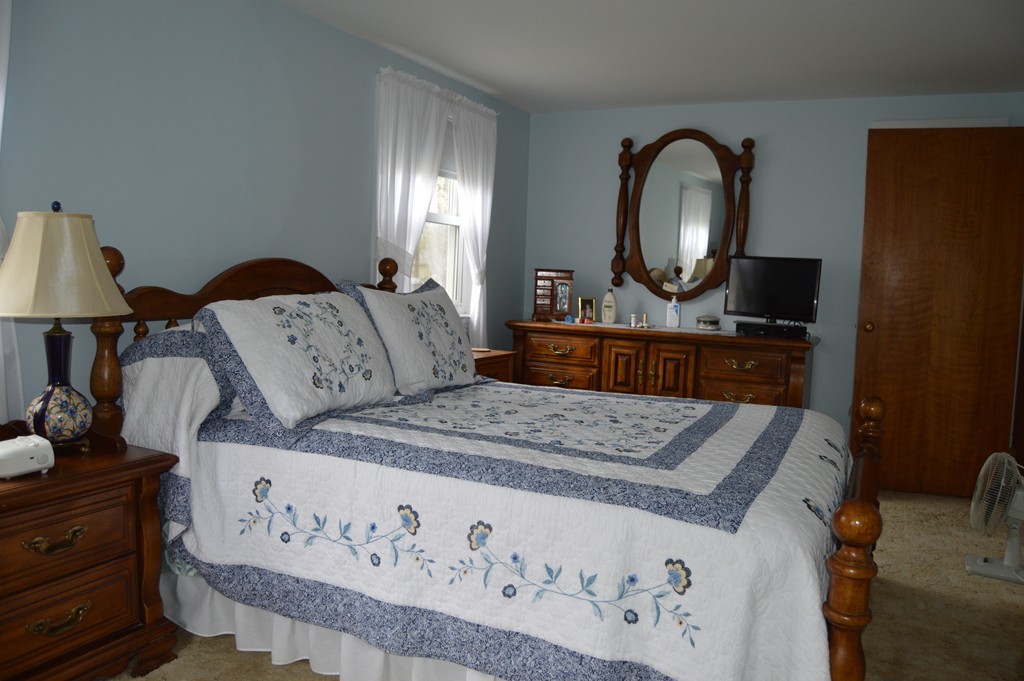 215 Pratts Mill Road Sudbury, MA 01776 - Photo 8 of 18