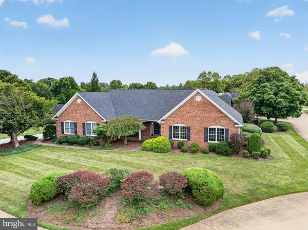 $670,000 | 1400 Gordon Place, Winchester, VA 22601