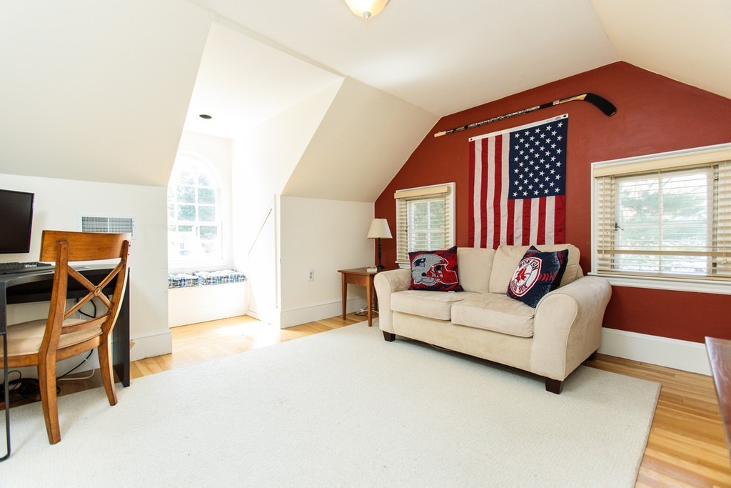 62 Windsor Road Wellesley, MA 02481 - Photo 24 of 30 Gallery Image 24