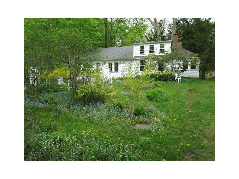 72 Ledgewood Road Portland, ME 04108 - Photo 17 of 19 Yard/Garden.