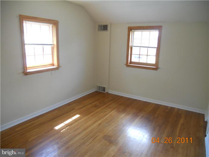 104 Lyster Road Oreland, PA 19075 - Photo 12 of 12 View