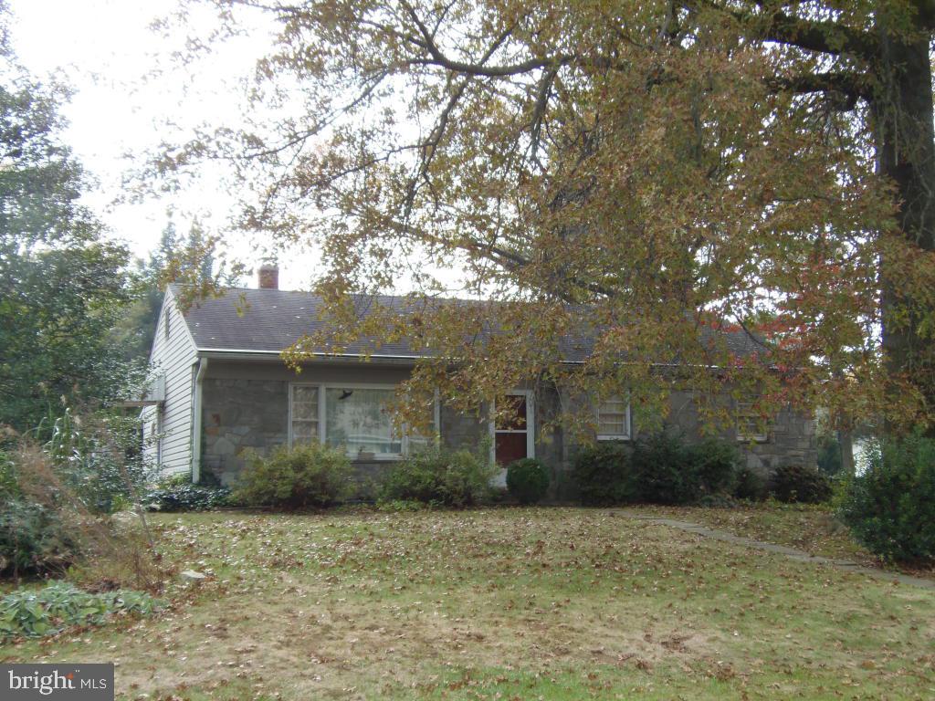 2502 Helena Road Lancaster, PA 17603 - Photo 1 of 12 Gallery Image 1