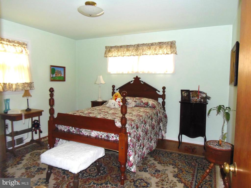 2502 Helena Road Lancaster, PA 17603 - Photo 8 of 12 Gallery Image 8