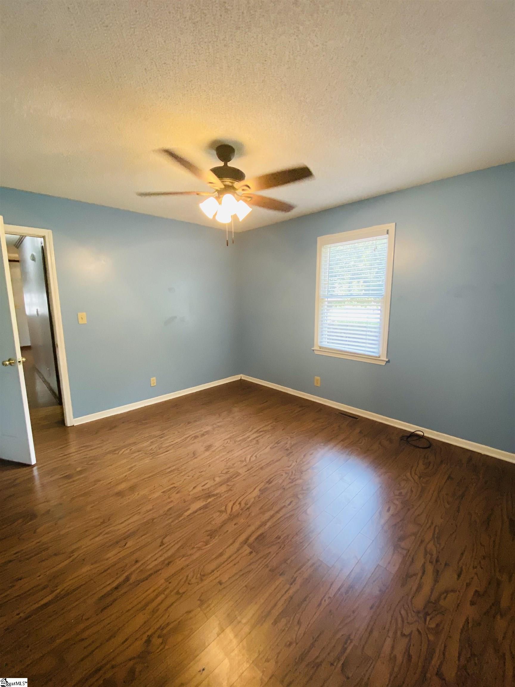 512 Hillandale Road Liberty, SC 29657 - Photo 34 of 36