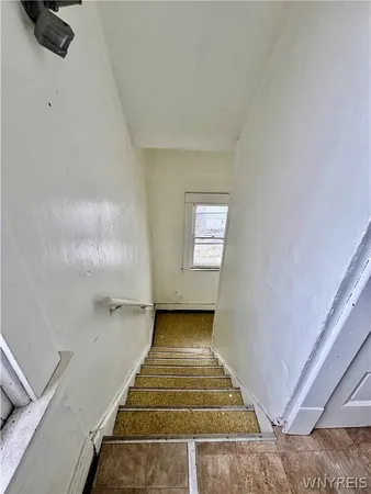 $1,000 | 2445 Bailey Avenue, Unit 2, Buffalo, NY 14215