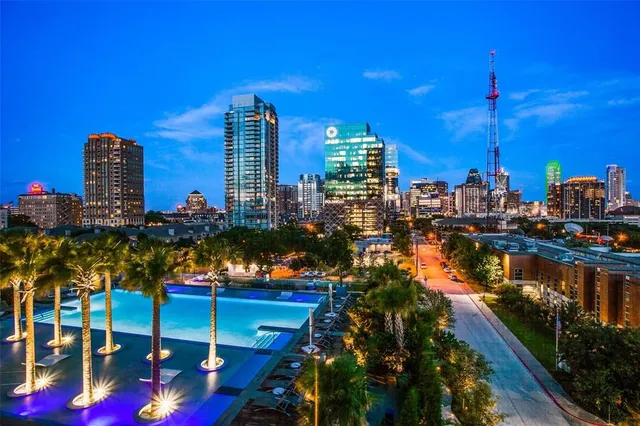 $1,450,000 | 3130 North Harwood Street, Unit 1903, Dallas, TX 75201