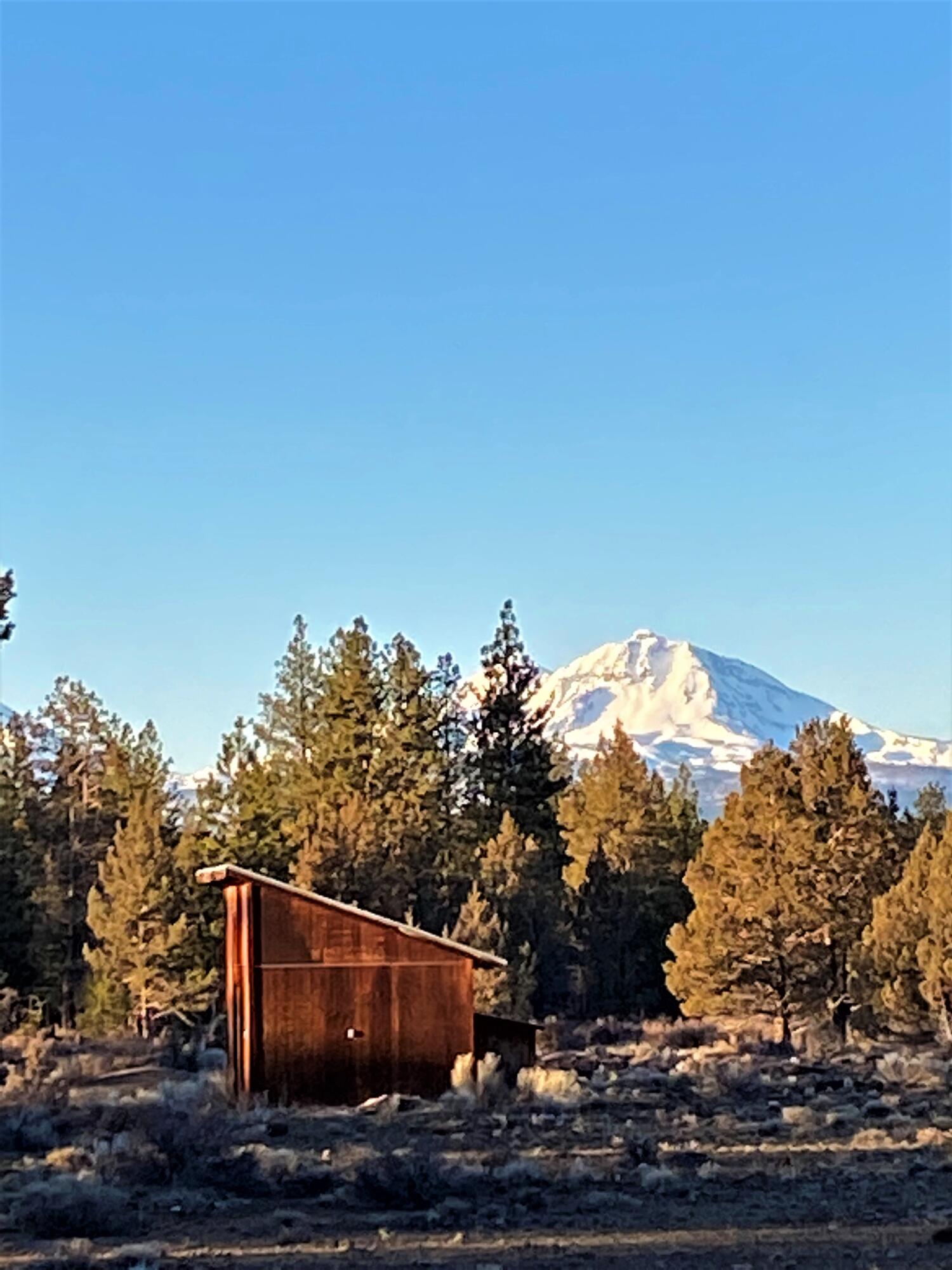 17474 Big Buck Road Sisters, OR 97759 - Photo 2 of 30 02