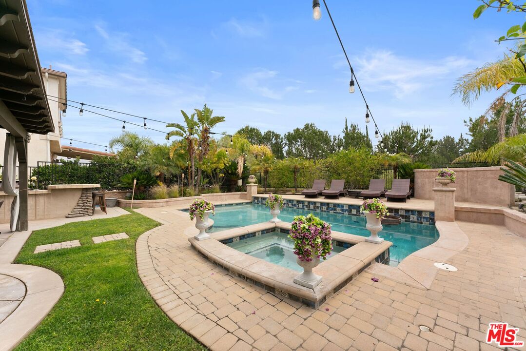 11564 Apulia Court Porter Ranch, CA 91326 - Photo 42 of 52