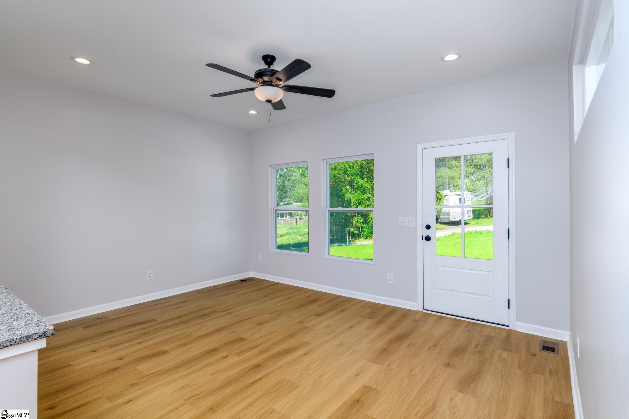 13 Spring Street Pelzer, SC 29669 - Photo 11 of 37
