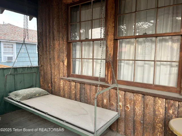 $209,900 | 136 North Lake Avenue, Pinedale, WY 82941