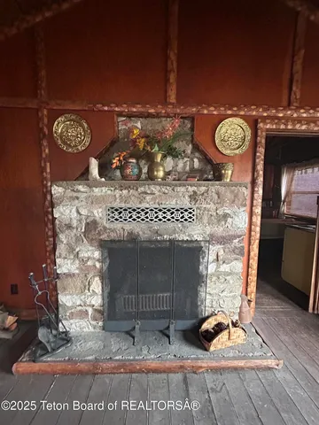 $209,900 | 136 North Lake Avenue, Pinedale, WY 82941