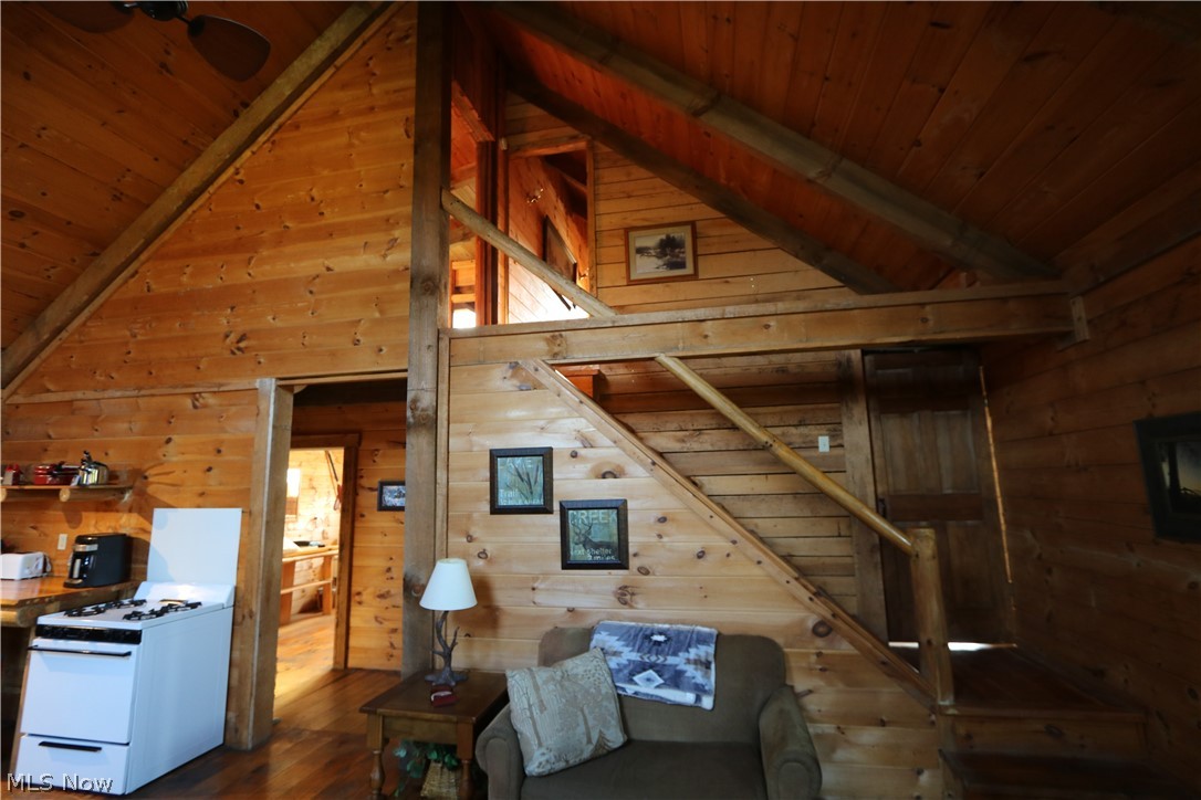 64070 Endley Road Cambridge, OH 43725 - Photo 9 of 33 Gallery Image 9