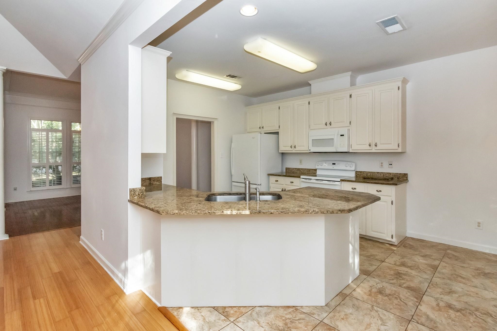 9340 Aspen Circle Daphne, AL 36527 - Photo 12 of 36