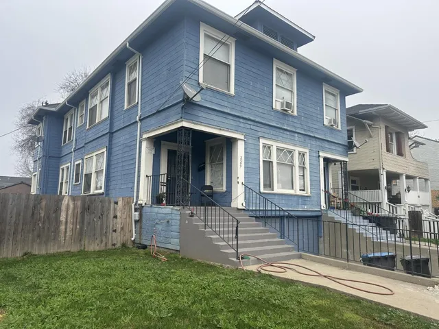 $450,000 | 227 West Flora Street, Stockton, CA 95203