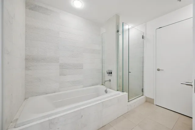 $2,590,000 | 77 Hudson Street, Unit PH 4505, Jersey City, NJ 07302