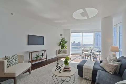 $2,499,000 | 77 Hudson Street, Unit PH 4505, Jersey City, NJ 07302