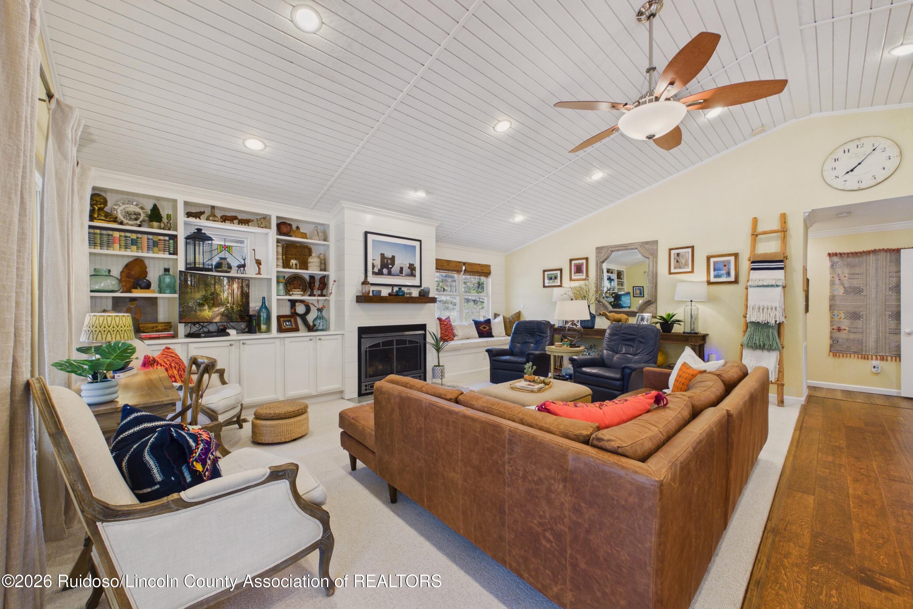 138 North Loop Road Ruidoso, NM 88345 - Photo 8 of 73 Gallery Image 8
