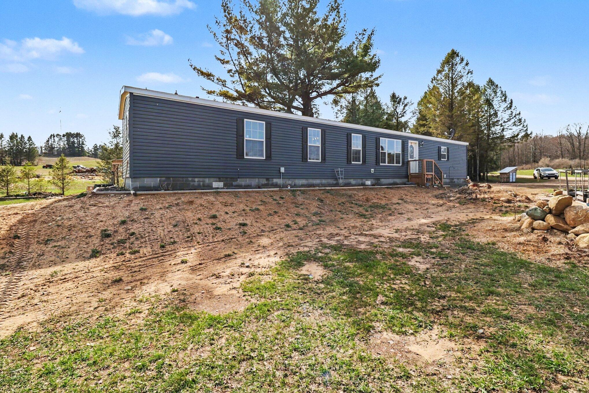 3275 Winter Road Walkerville, MI 49459 - Photo 3 of 18 003_file_6814