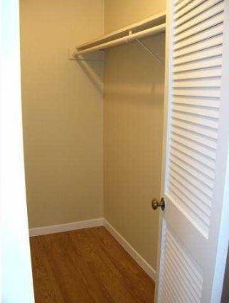 1000 West 26th Street, Unit 214 Austin, TX 78705 - Photo 6 of 7 a view of a small room